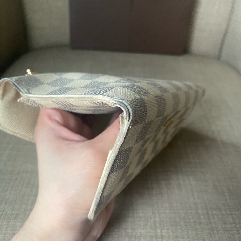 Authentic Louis Vuitton damier azur long wallet TN2134 (B32) - Picture 15 of 15